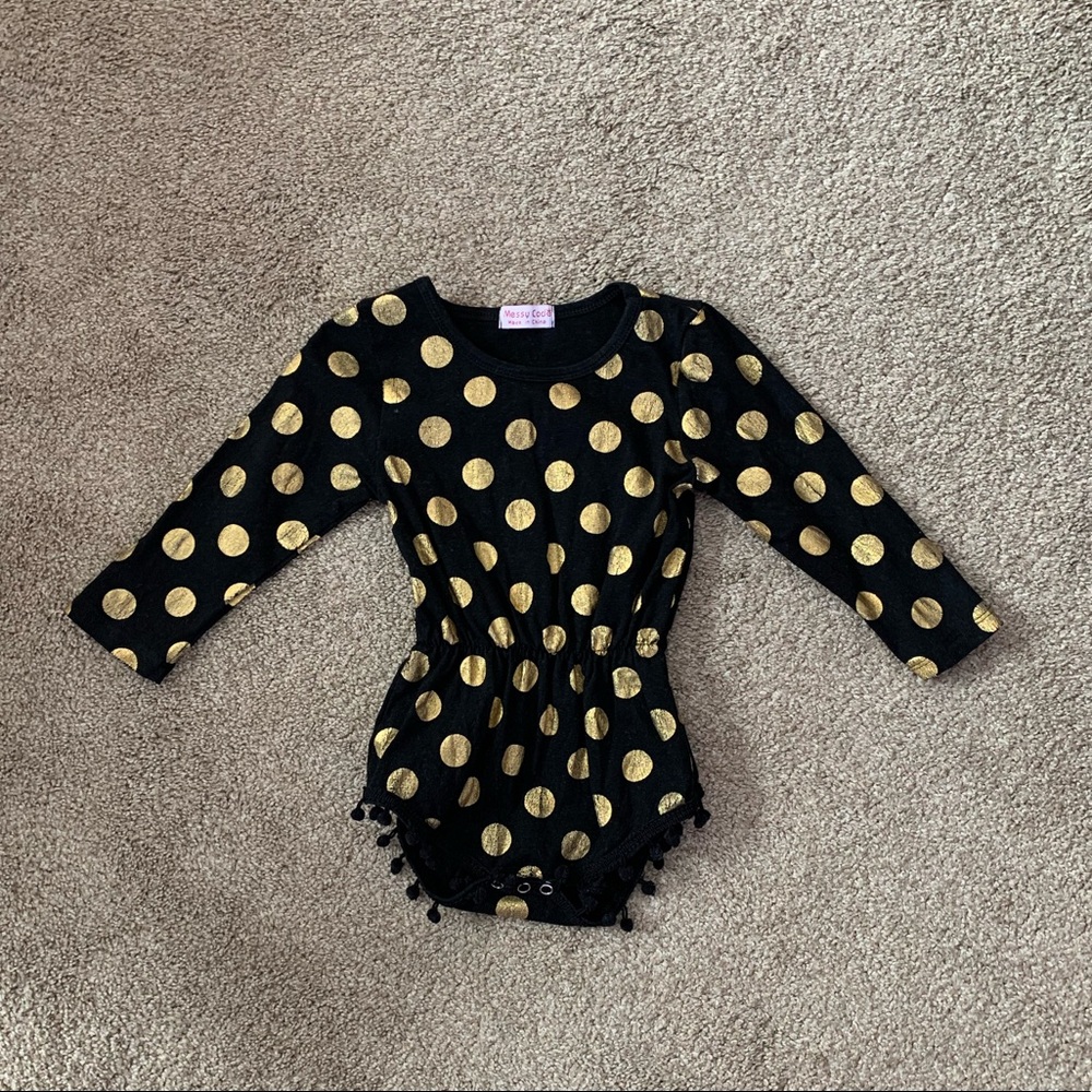 🛑SOLD🛑Black/Gold Romper